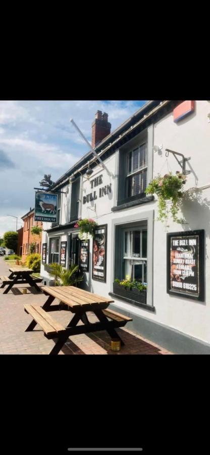 The Coach House At The Bull Inn Milton Keynes Luaran gambar